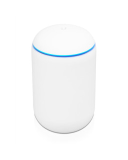 Ubiquiti UDM UniFi Dream Machine - Combined 4x4 Wave 2 AP / Switch / Security Gateway / Controller